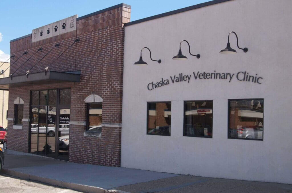 Chaska Valley Veterinary Clinic Building - Chaska, MN